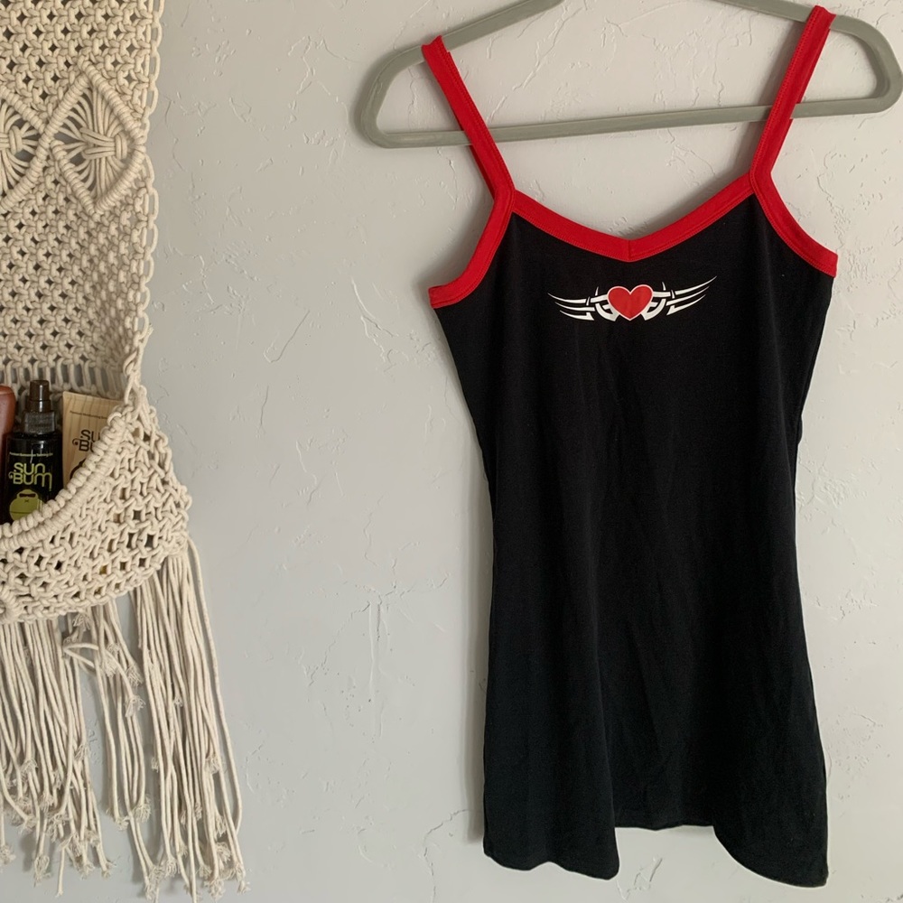 Retro Delia’s contrast trim heart bodycon dress